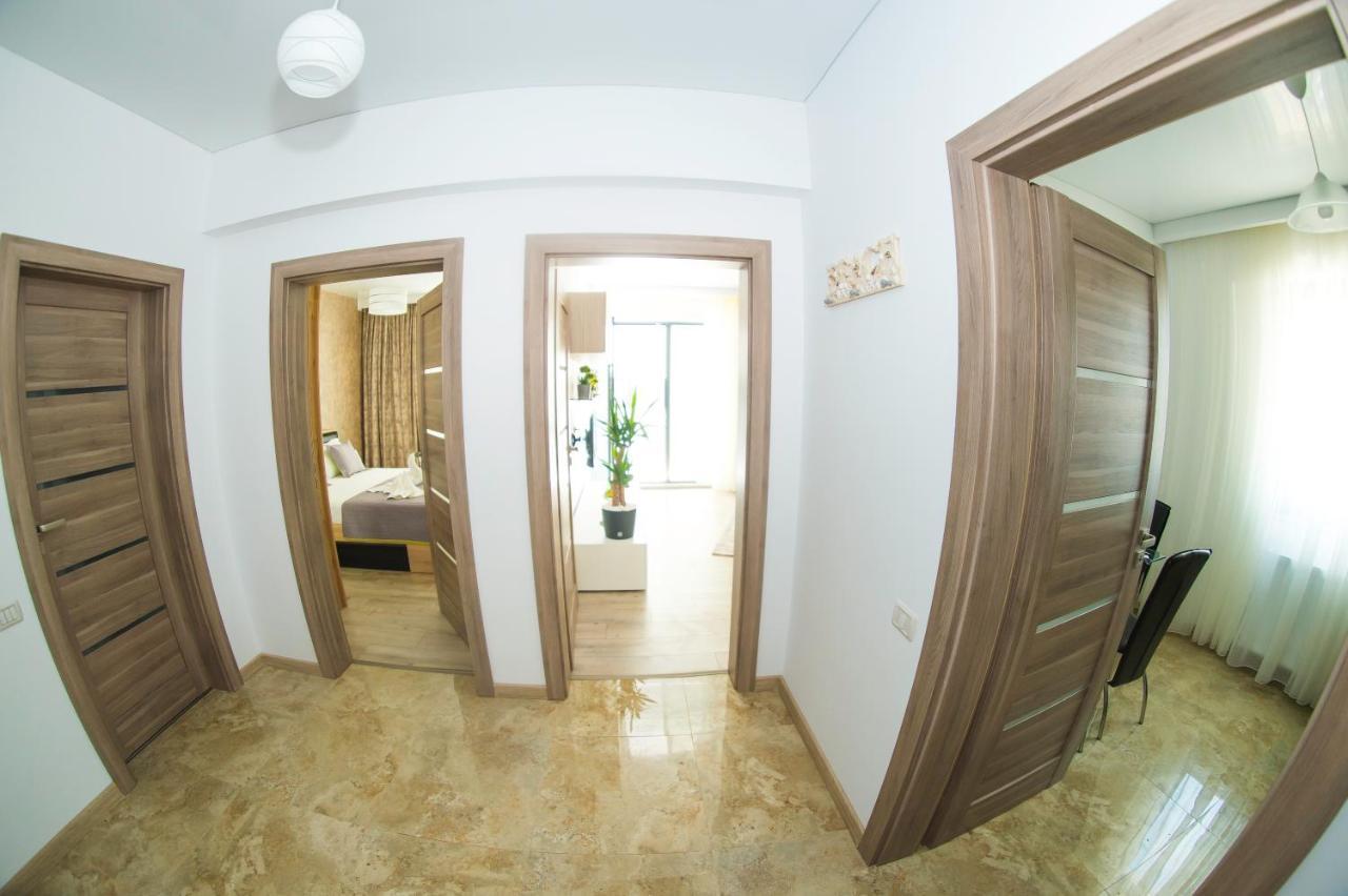 Golden Shell Apartment Mamaia Nord Năvodari Exteriér fotografie