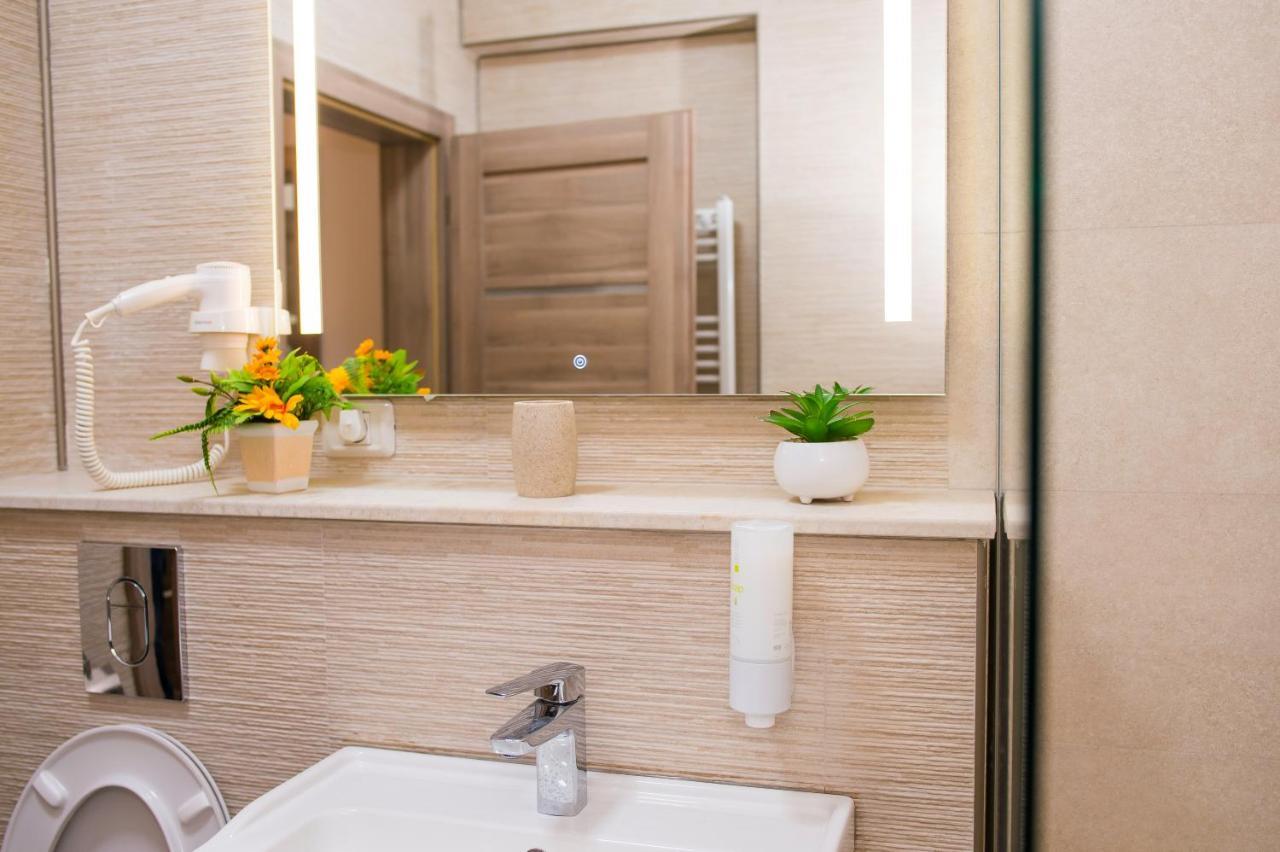 Golden Shell Apartment Mamaia Nord Năvodari Exteriér fotografie